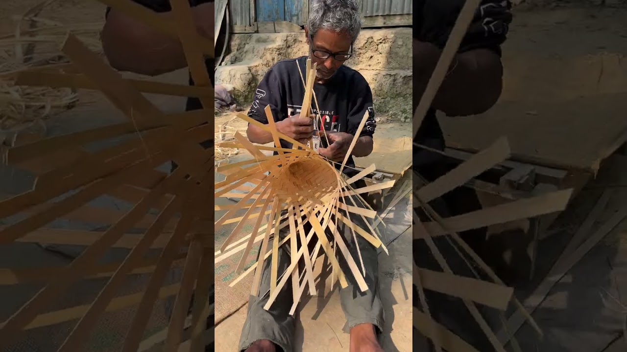 A toolbox for palm tree cutters,