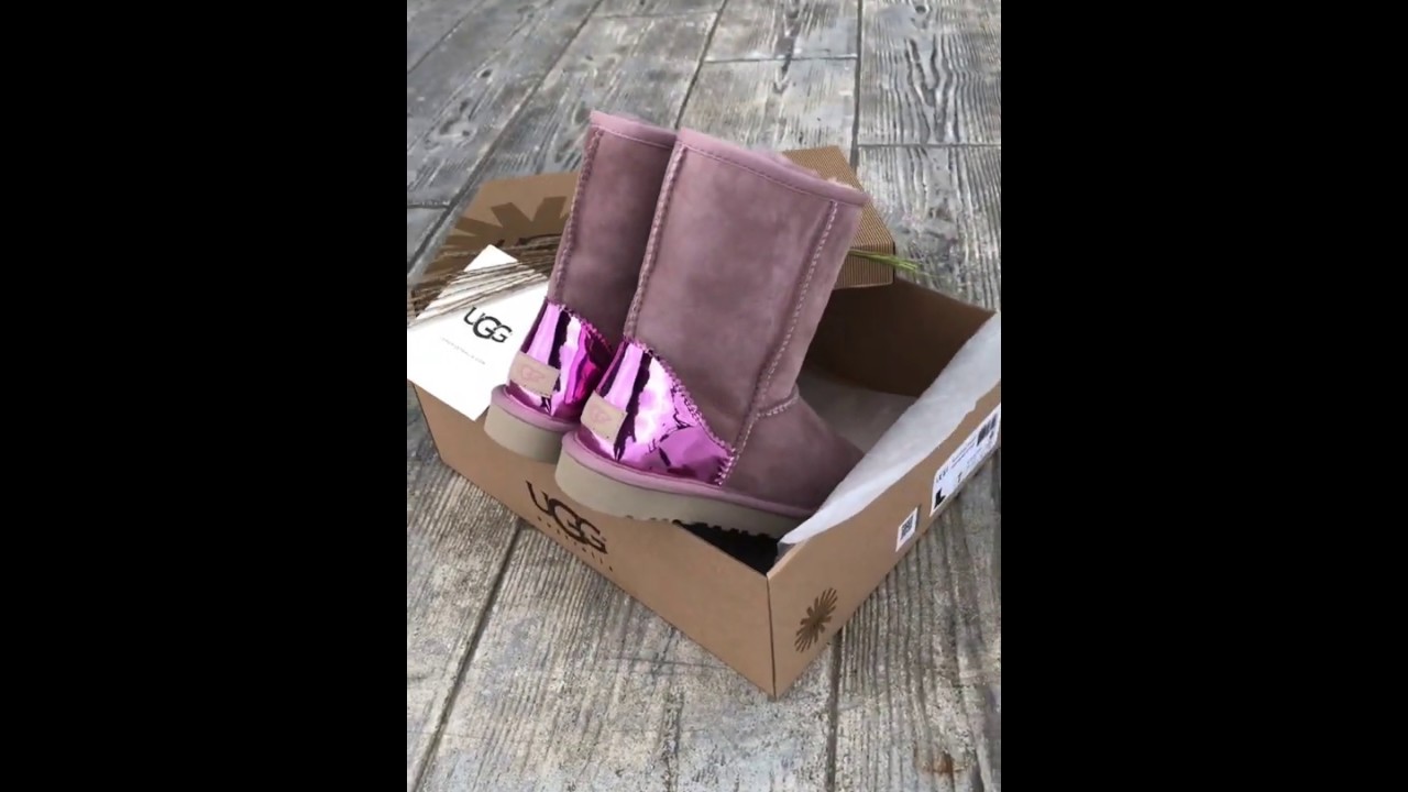 Обзор на угги UGG Short Dust Metallic Pink