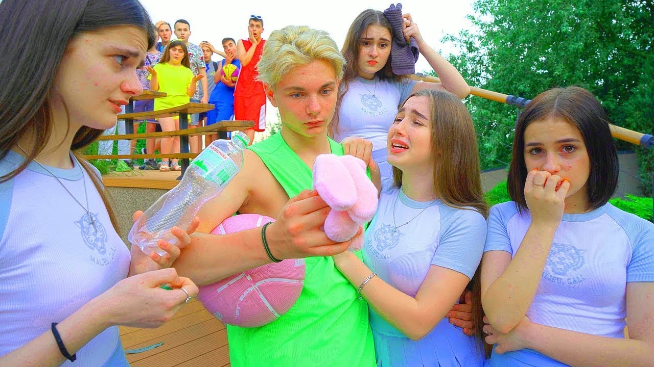 EΦΗΒΟΙ ΕΞΑΦΑΝIΖΟΝΤΑΙ ΣΕ ΚΑΛΟΚΑΙΡΙΝH ΚΑΤΑΣΚHΝΩΣΗ! Σε μεγάλο μπελά η Ντιάνα!