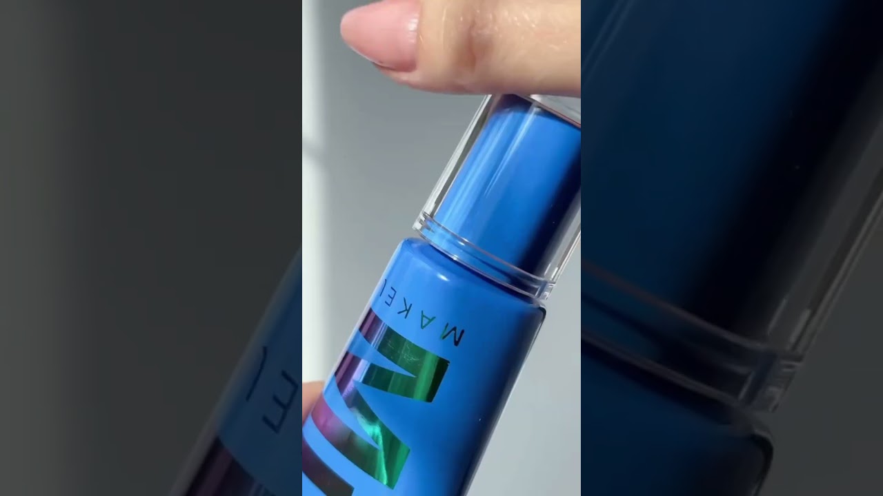 Lightweight feel. Longwear hold. Shop Hydro Grip 12-Hour Gel Tint on milkmakeup.com.