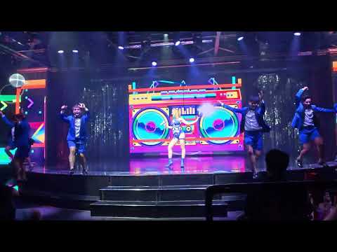 Bangkok bei Nacht: Warum du die Calypso Cabaret Show auf keinen Fall verpassen darfst!