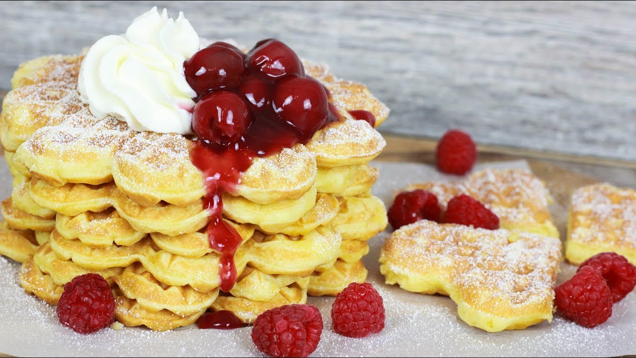 Saftige und fluffige Waffeln selber machen - Grundrezept für Waffeln ...