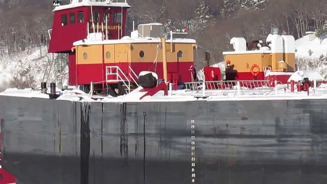 Tug "Justine McAllister"