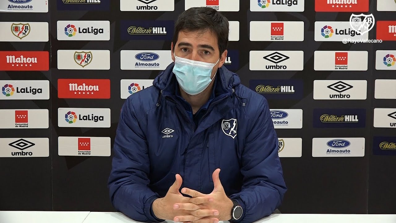 Iraola en la previa del Real Sporting - Rayo Vallecano - YouTube