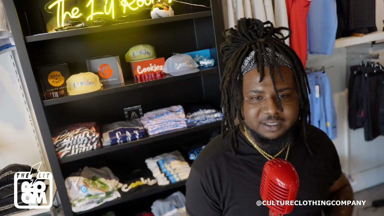 Slumm Prince - Borrowed Love  Ft.  eSVeeKae (Live Performance)