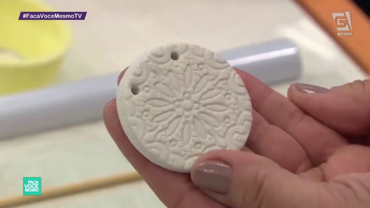 Modelagem e pintura  Colar de cerâmica   Faça Você Mesmo 01 11 2019