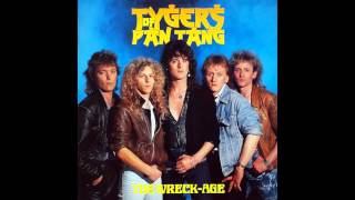 Video-Miniaturansicht von „Tygers Of Pan Tang - Women In Cages“