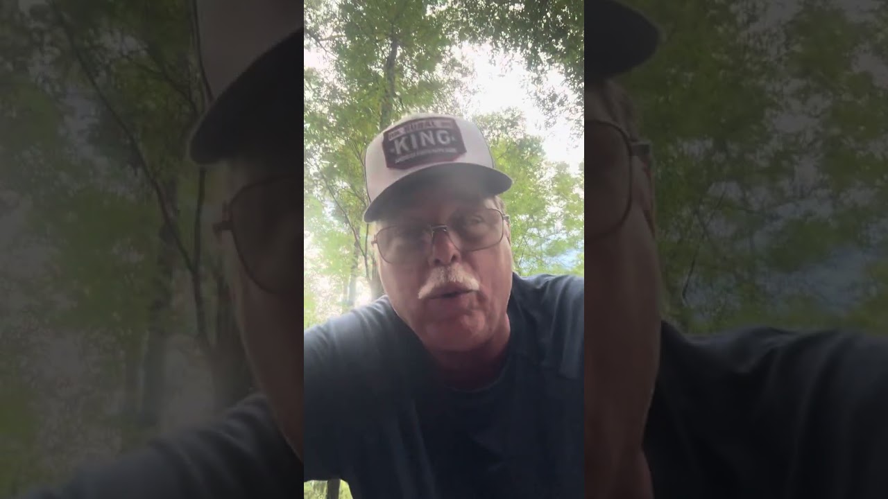 Chinese mini excavator FF 13 – R  hydraulic oil change