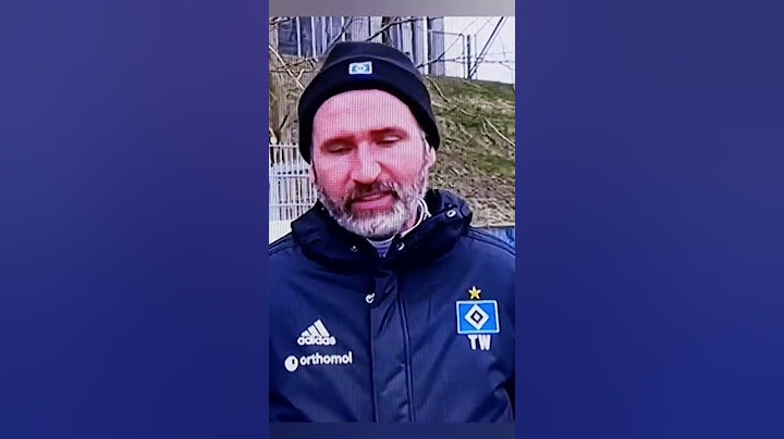 Tim Walter (Trainer #HSV) ... was macht er da? 🤔😬