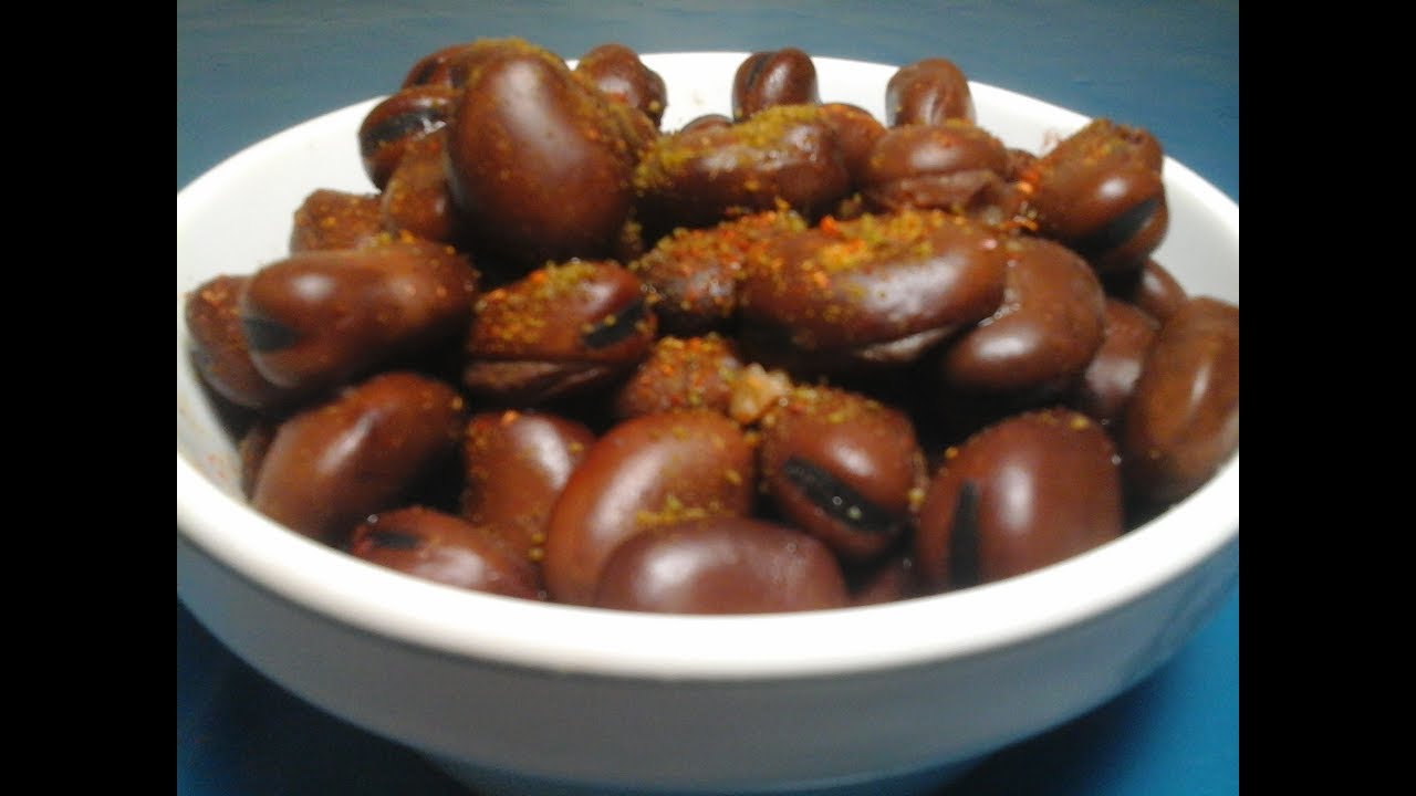 الطريقة الصحيحة لتحضير الأكلة الشعبية الشهيرة :الفول طايب وهاري _ مالح وبنين