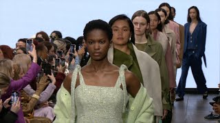AHKEKE Fall-Winter 2025 Runway Show | London Fashion Week | VRAI Magazine