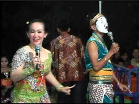 Gareng Vs Mbokne Ganden Cs Semut Merah Tembang Tresno