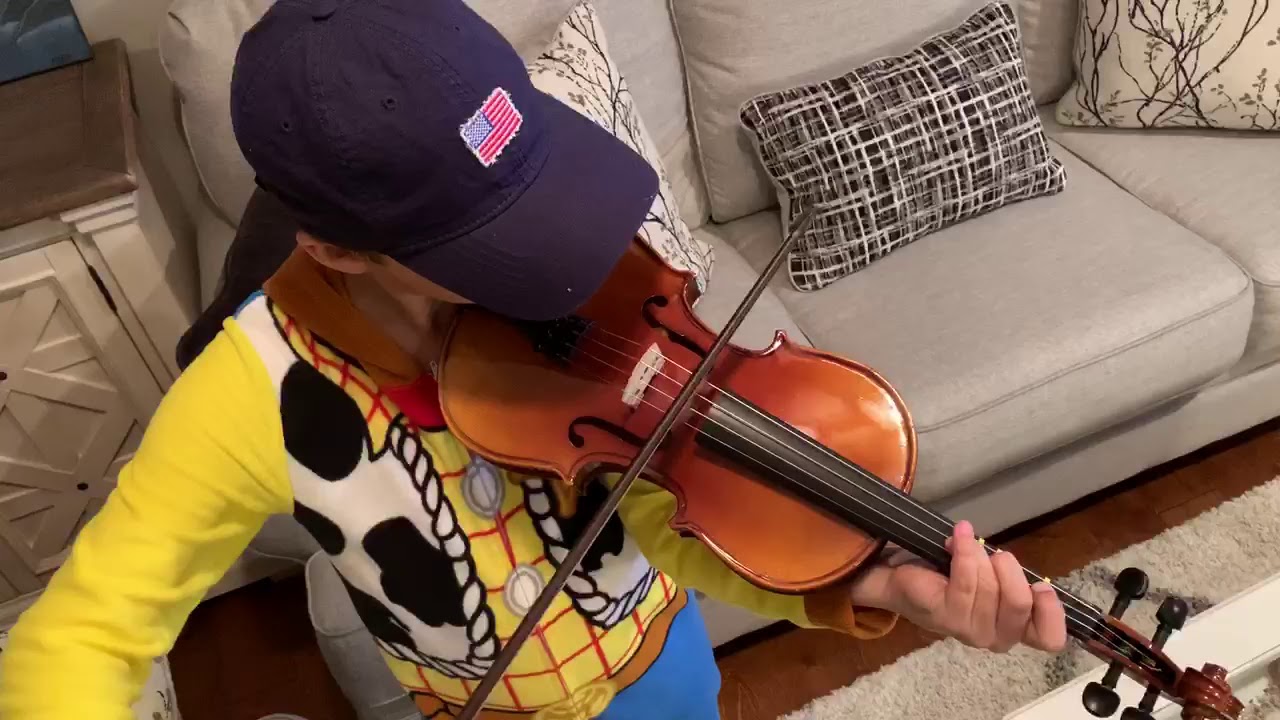 Learning to play Twinkle Twinkle Little Star on Violin - YouTube