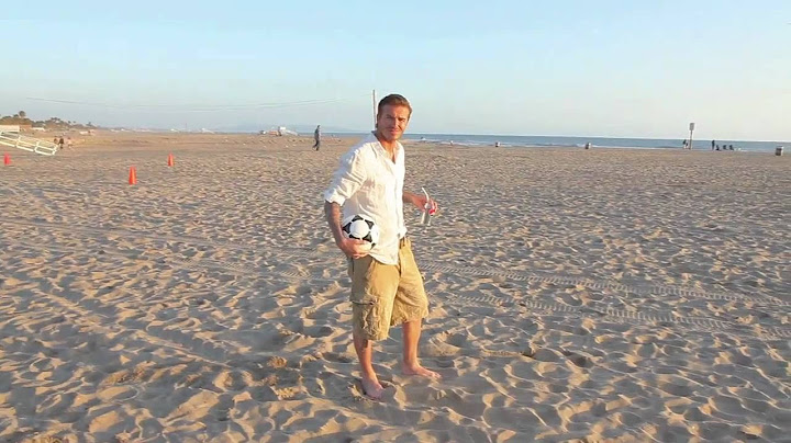 Unbelievable David beckham 3 balls into a trash can!!