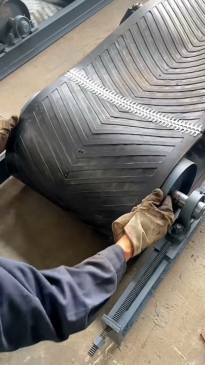 Belt conveyor adjustment process- Good tools and machinery make work easy