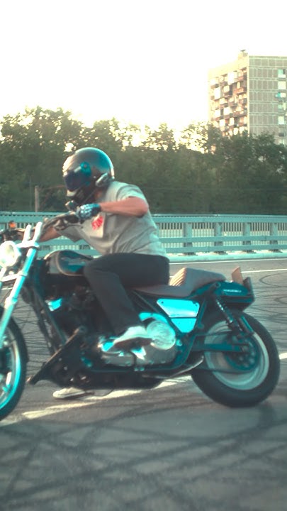 Переход из одной стороны в другую без коррекции тормоза . База в дрифте ...