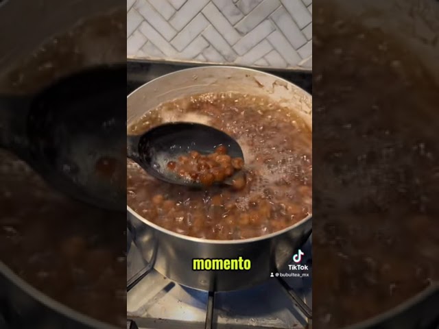 Como preparar tus perlas de tapioca negra