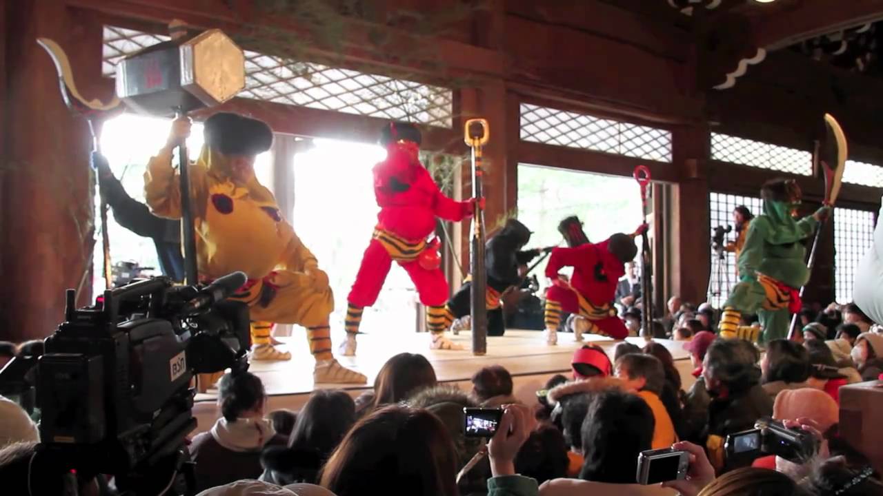 法華宗総本山本成寺で節分会と鬼踊り