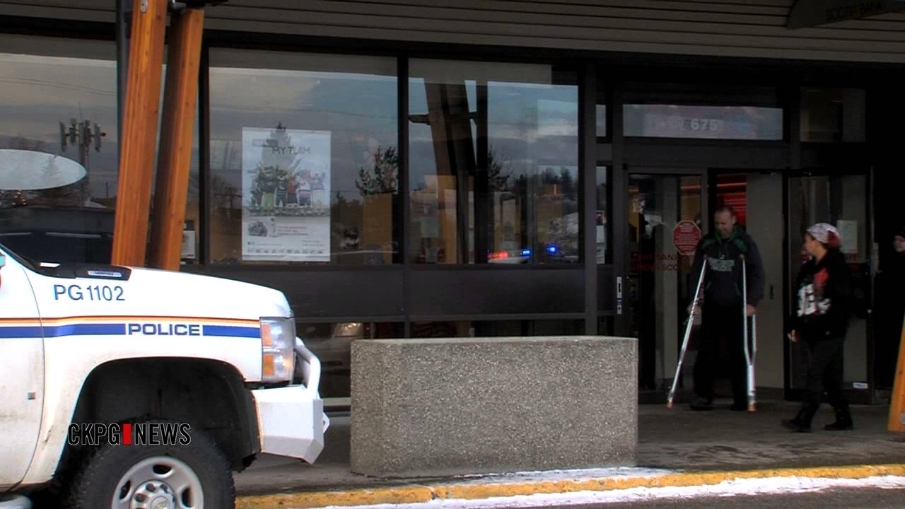 Bank Robbery Suspect Arrested - YouTube