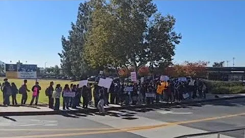 Anti-Trump rant puts SoCal high school teacher on leave; Students rally behind the teacher