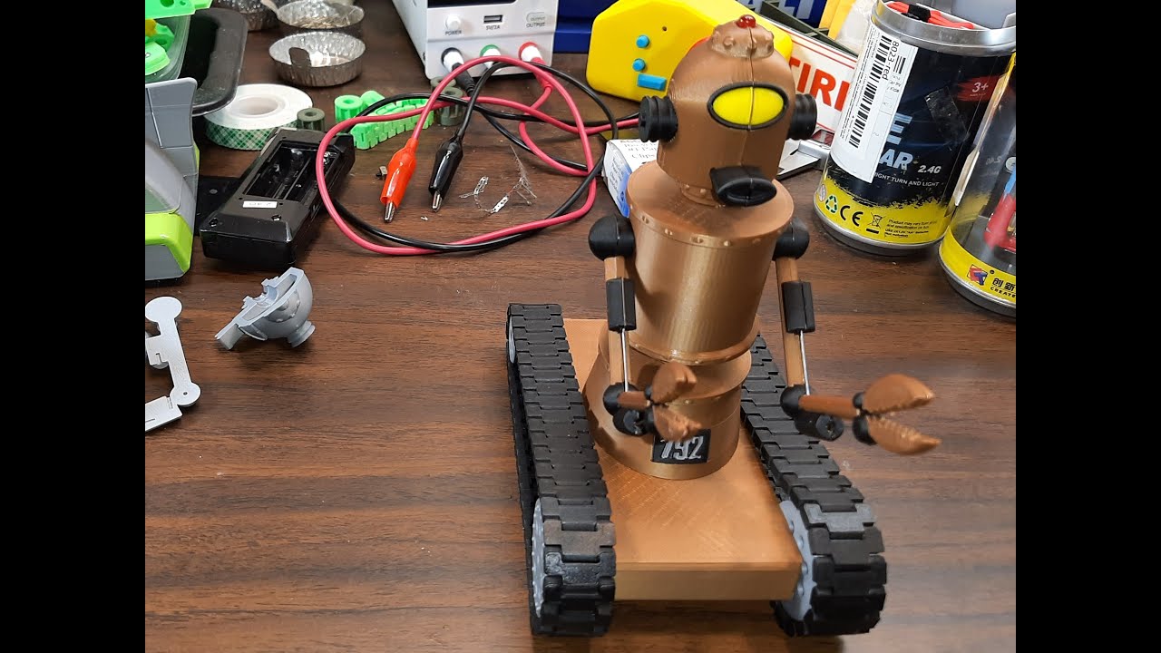 Buck Rogers 2429 Robot, 3D Printed RC Controlled Build Video - YouTube