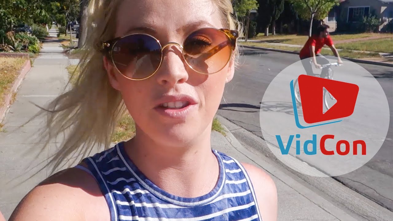 WE’RE GOING TO VIDCON!