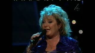 INTÅG med barndomsminnen.   KIKKI DANIELSSON, bettan, lotta