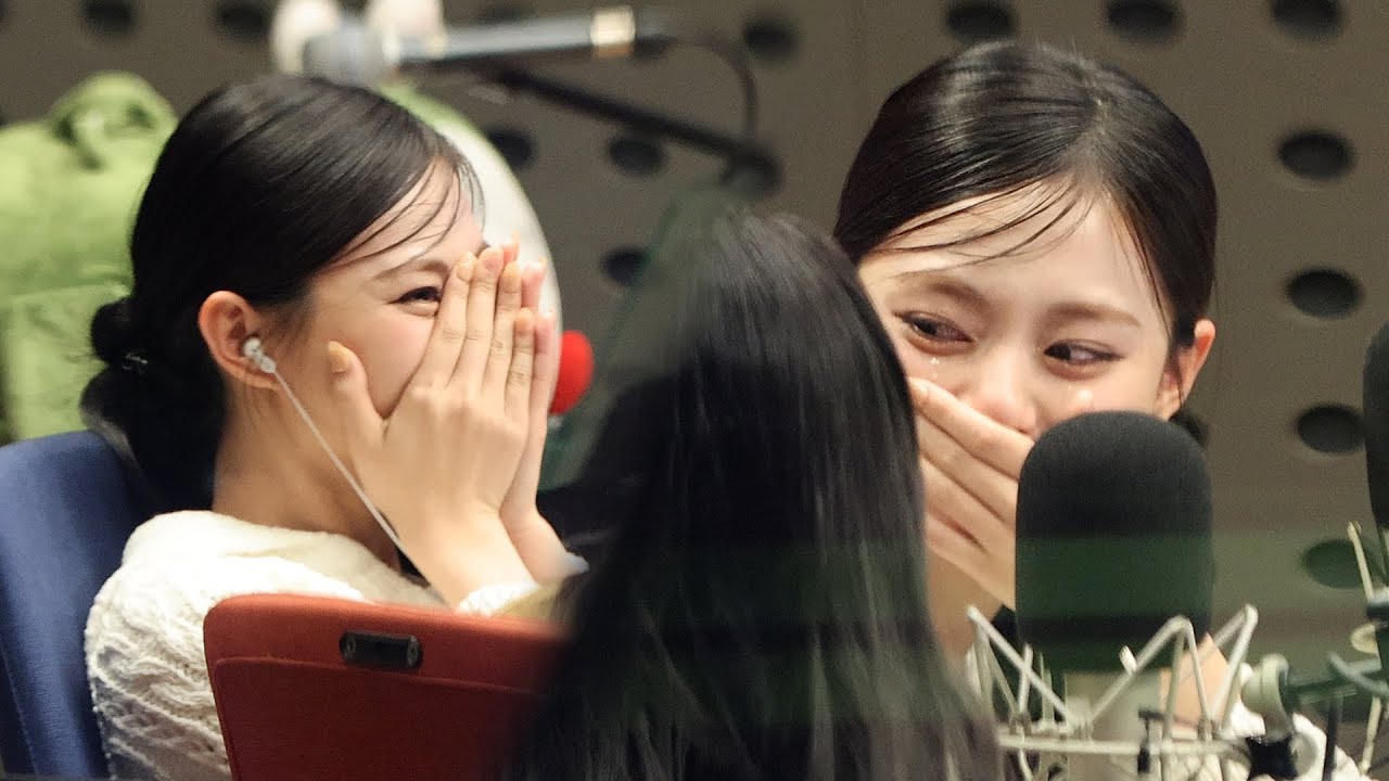 TZUYU is crying (TWICE) 속마음 털어놓고 눈물 흘린 트와이스 쯔위, 다현 (방송사고를 개인기로 수습한 영케이) | 키스더라디오 • 240227