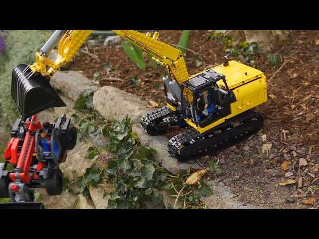 Cheap MOULD KING 17018 Technical Car Building Sets All Terrain Excavator  Clawler Truck Bricks Toys RC Engineering Vehicle For Boys