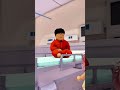 Karen m’a kidnappée et m’a forcée à porter une boîte !😰🥺#shorts #berry #roblox