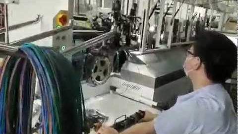 Robotic connector housing insertion Assembly System for Electrical Wire Harnesses - Clear Automation