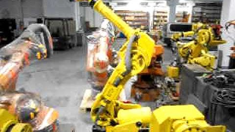Used Robot Fanuc R-2000iA/165F with RJ3iB controller