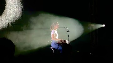 Sigrid - Dynamite (Live At O2 Academy Leeds)