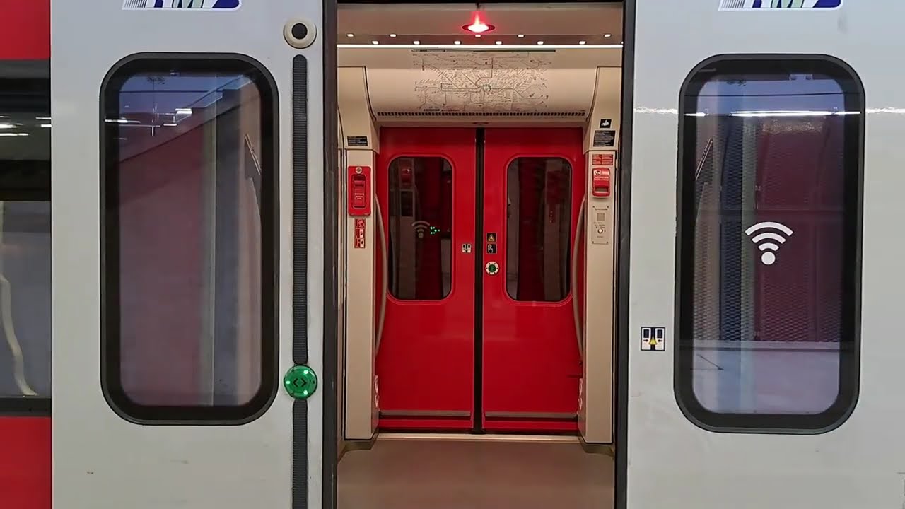 Abfahrtssignale und Türenschließungen Europaweit mixed, Departure Signales .... european mixed