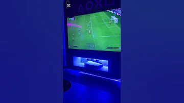 هتعمل عصفور هعمل صقر محمد اكسبلور تحشيش اجر لي ولكم Football تحشي لايك اهميه 