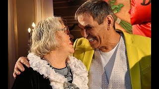 Подробности звездной свадьбы: Бари Алибасов и Лидия Федосеева-Шукшина официально стали мужем и женой Подробности звездной свадьбы: Бари Алибасов и Лидия Федосеева-Шукшина официально стали мужем и женой