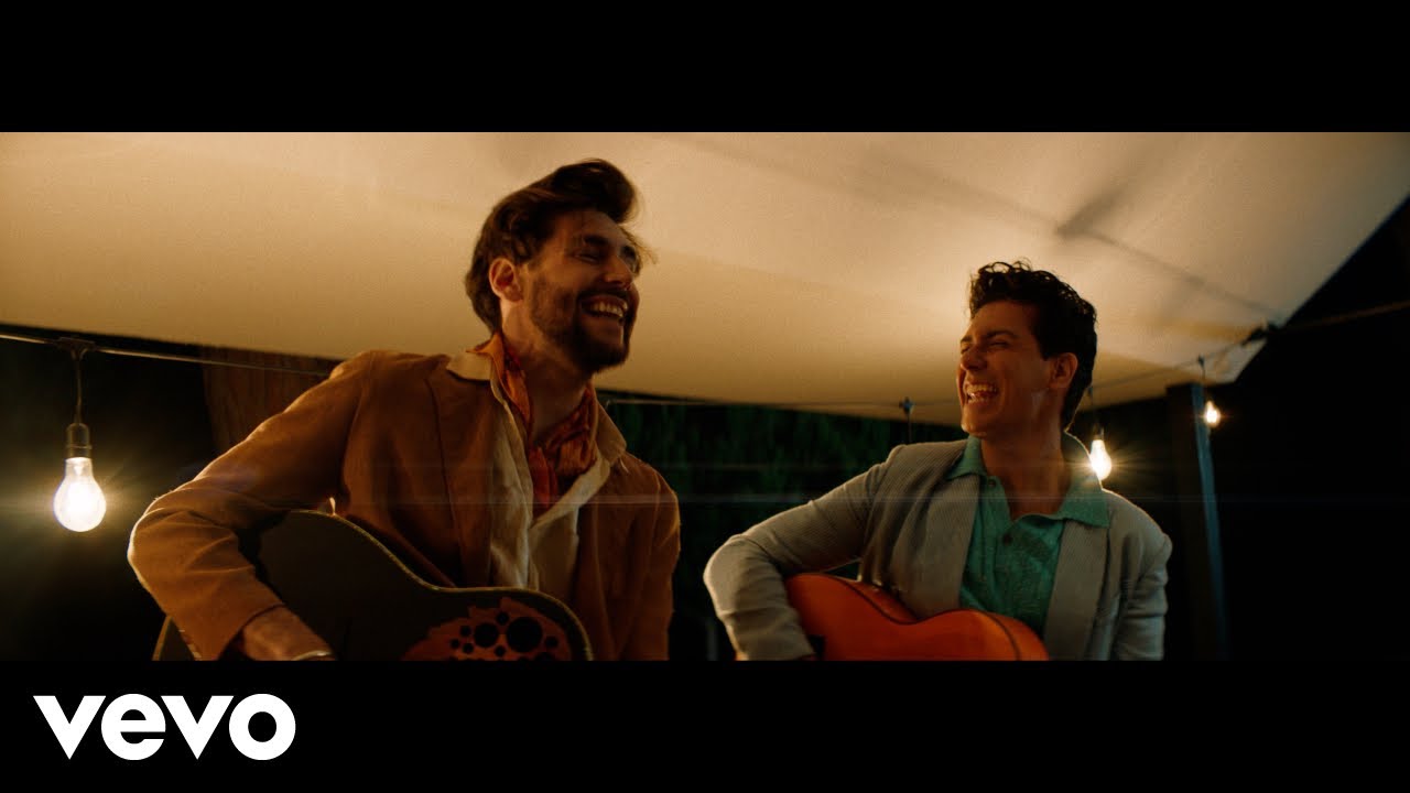Alfred García, Alvaro Soler - Estrella (Official)