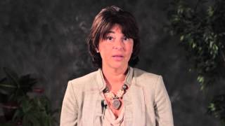 What Convinces Buyers That Someone is a Visible Expert