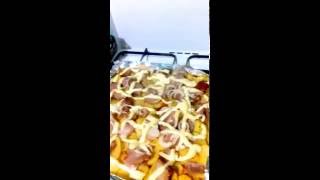 Свинина с кортошечкой под майонезом и сыром слоями в духовке Свинина с кортошечкой под майонезом и сыром слоями в духовке