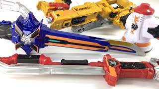 Lupinranger vs Patranger Weapons DX