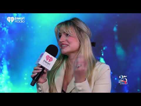 Angel Bleu nos conquista con #Eclipse, un disco lleno de amor, desamor… y confesiones imperdibles