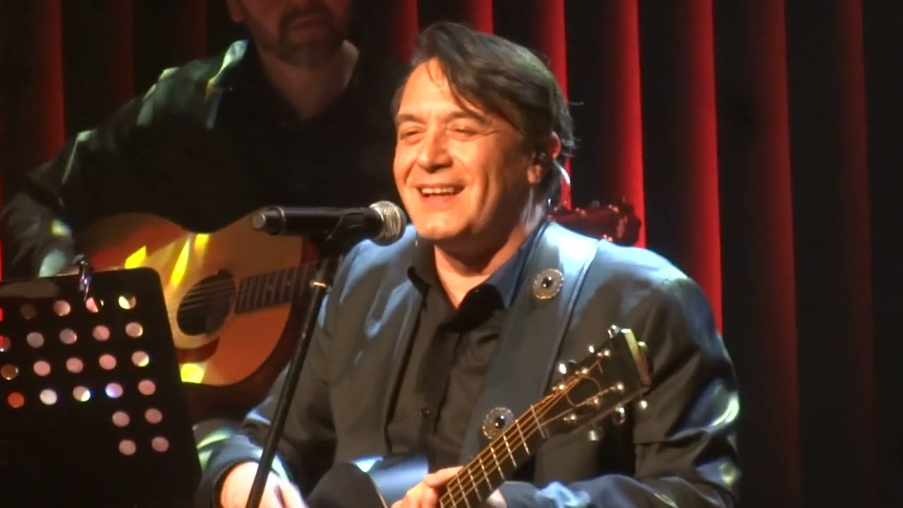 Γιάννης Κότσιρας live θέλω τα μάτια της να τα ξεχασω ΑΝΟΔΟΣ 26 2 2022