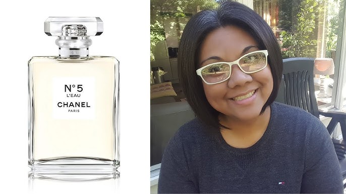 CHANEL BEAUTÉ Summer 2018 Unboxing, No5 L'EAU On Hand Cream, All-Over Spray