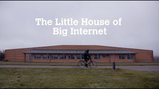 Inside the Beach House Connecting the World’s Internet