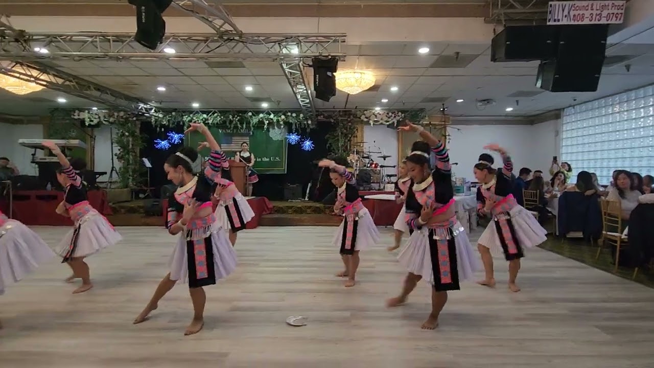 Mej Nas Seev at Vang Family 50 Years Reflections In The US  - Performance #2