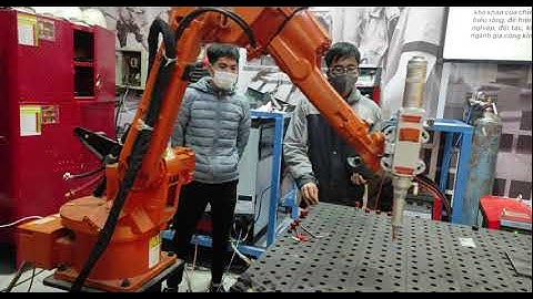 SprutCAM Robot Cutting Laser Demo Air Cut Toolpath 2D & 5D Contour