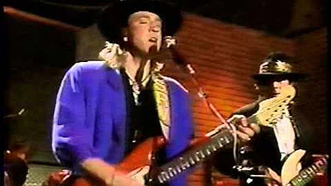 Stevie Ray Vaughan & Jeff Healey - Look at Little ...