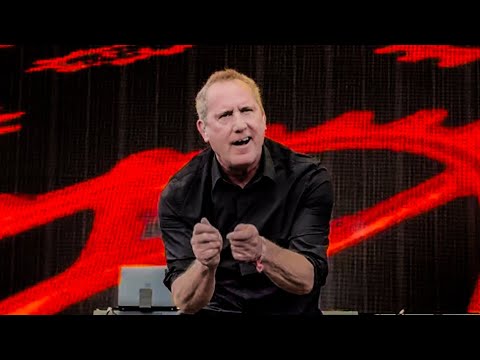 OMD 2025, Live in Cruel World Festival  Brookside al the Rose Bowl Pasadena
