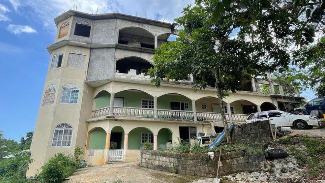 Unfinished 21 Bedroom 12 Bathroom Apartment for sale on Boganvilla Ave