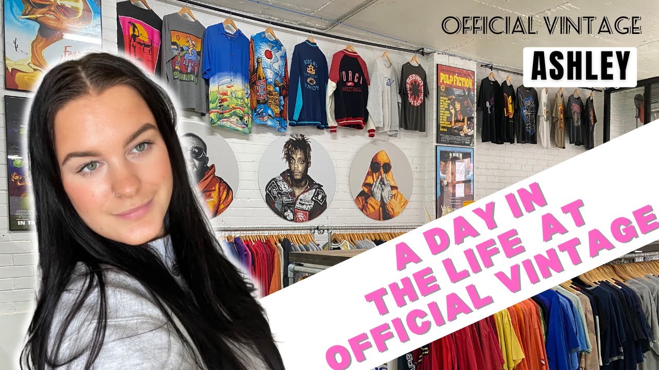 DAY IN THE LIFE OF AN OFFICIAL VINTAGE STORE MANAGER! - YouTube